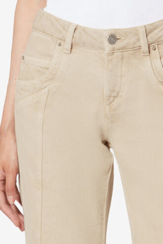 Jaylis Leichte Bootcut-Jeans aus Denim