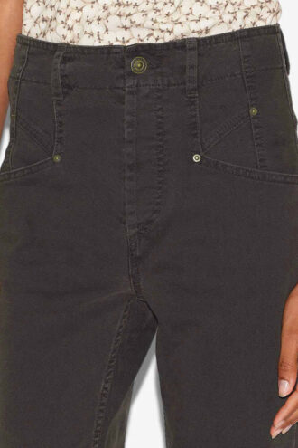 Niliane Eng anliegende Jeans